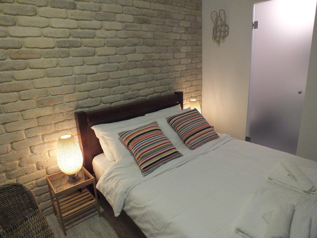 Banker'S Boutique Apartman Haifa Szoba fotó
