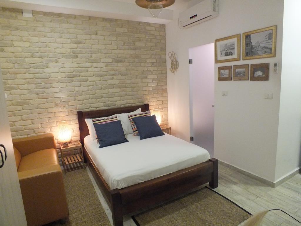 Banker'S Boutique Apartman Haifa Szoba fotó